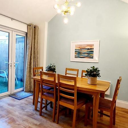 בורנמות' Superb 2 Beds 2 Baths New Apartment W/ Garden+Patio מראה חיצוני תמונה