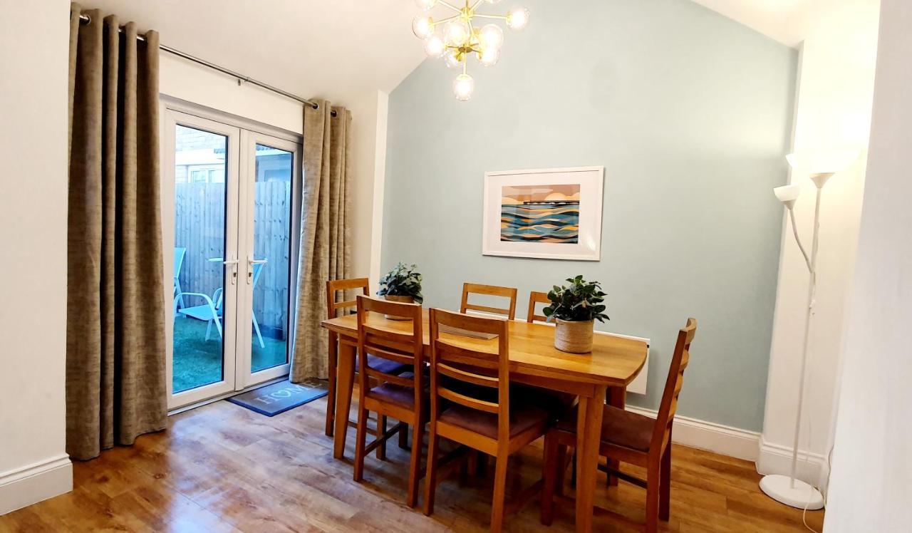 בורנמות' Superb 2 Beds 2 Baths New Apartment W/ Garden+Patio מראה חיצוני תמונה